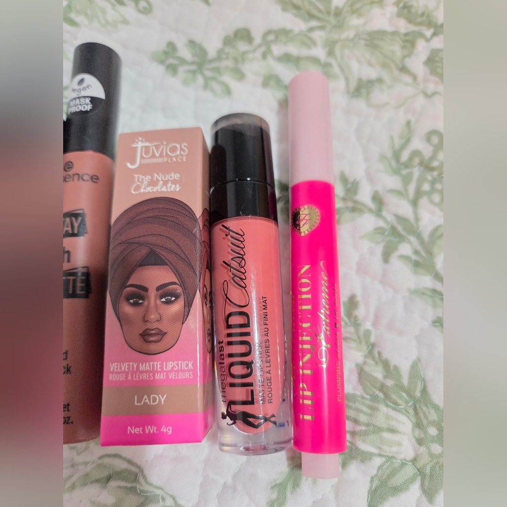 Various Nude & Pink Women Makeup Lip Collection Bundle - Picture 3 of 3